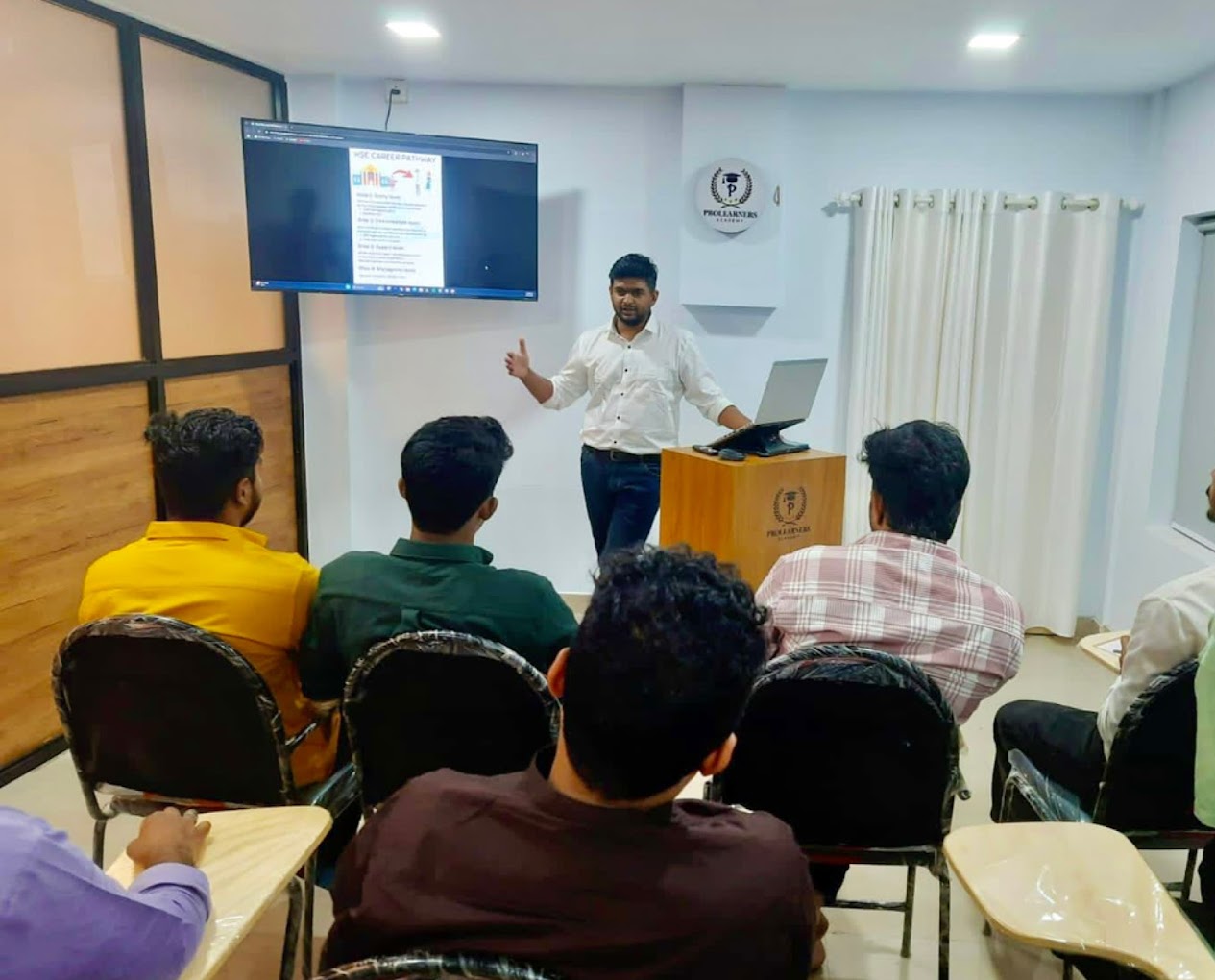 Interactive HSE Classroom